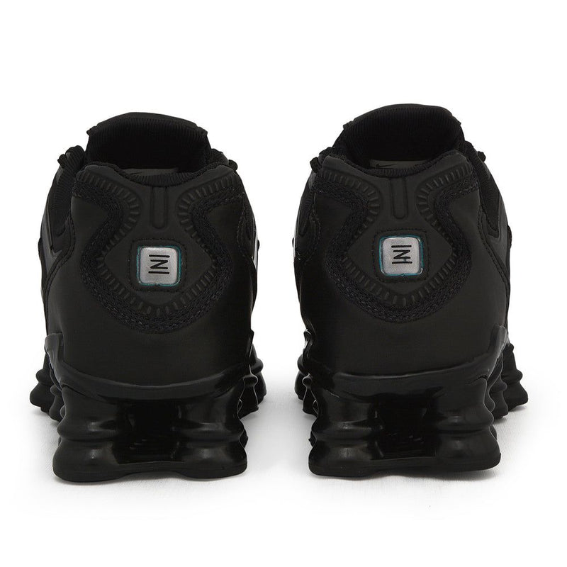 TÊNIS MASCULINO NIKE SHOX 12 MOLAS TODO PRETO