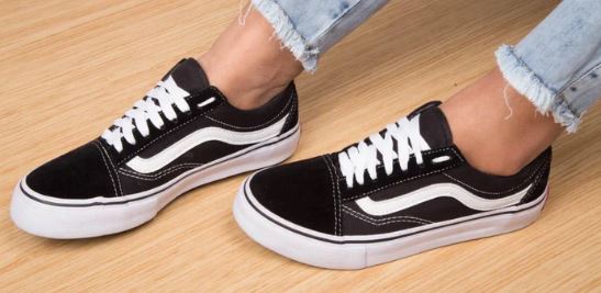 Tênis Feminino e Masculino Vans OLD skool Classic Preto-Branco