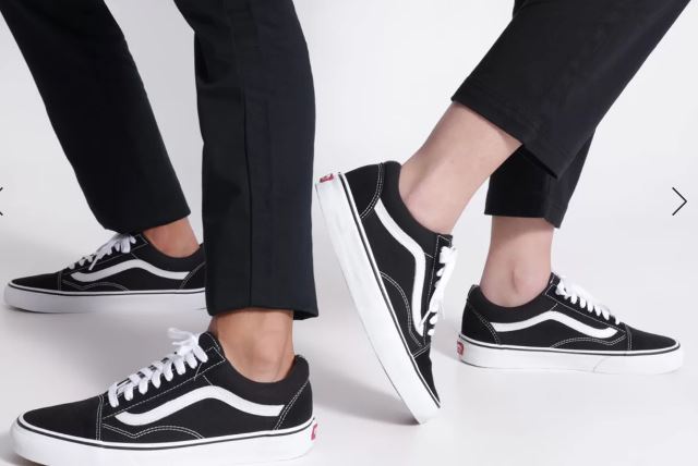 Tênis Feminino e Masculino Vans OLD skool Classic Preto-Branco